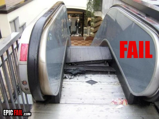 Clip: escalator Fail