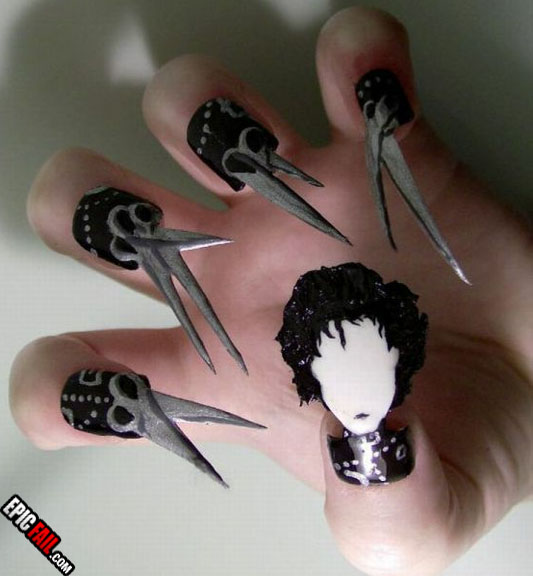 Caught on camera: epic Scissorhands Nails Win