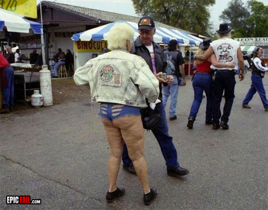 Watch: epic Fashion Fail