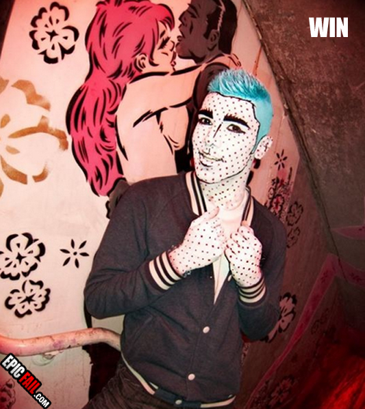 Moment: comic Book Costume Win