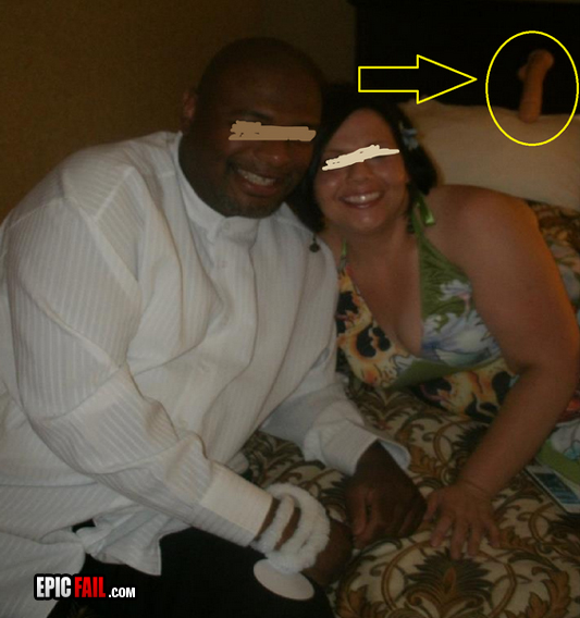 Watch: couple Photo Fail