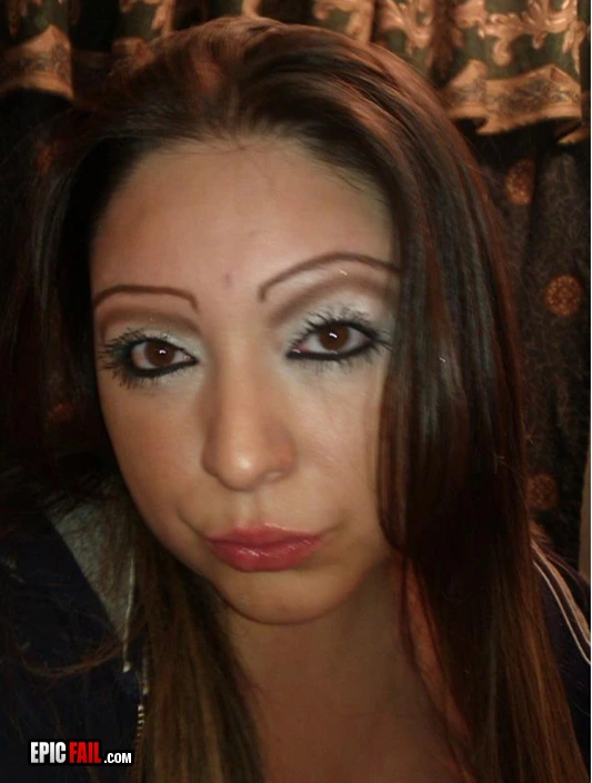 Watch: eyebrows Fail