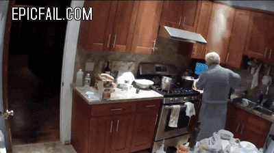 Clip: cooking FAIL